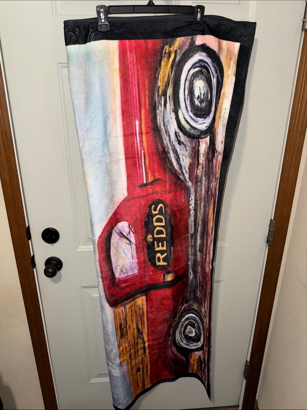 Redd's apple ale Vintage Truck Print Beach Towel